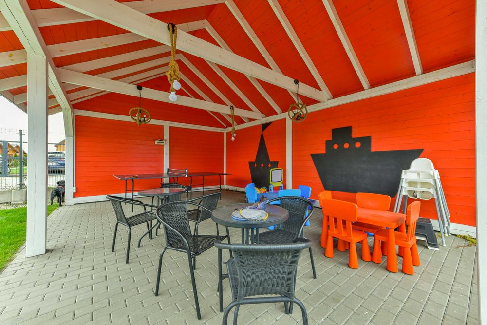 Zakotwicz się nad morzem  KOTWISKO Sarbinowo Domki z basenem .