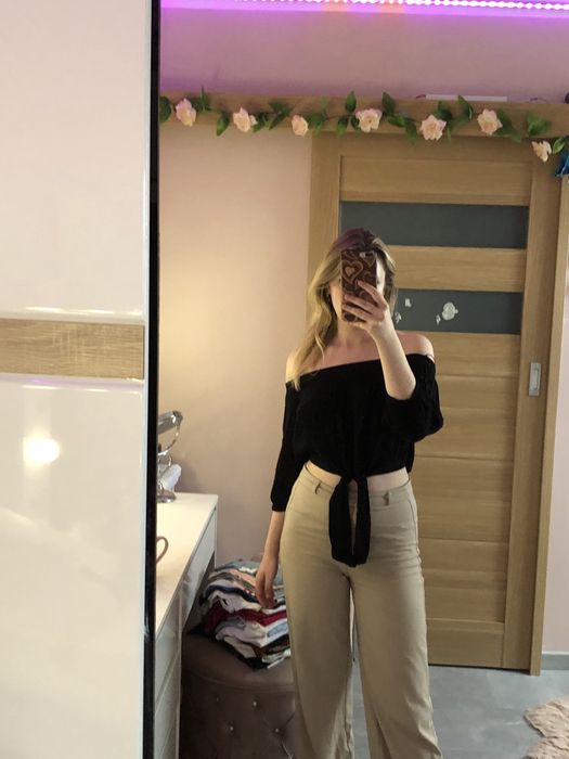 Czarna hiszpanka z wiazaniem