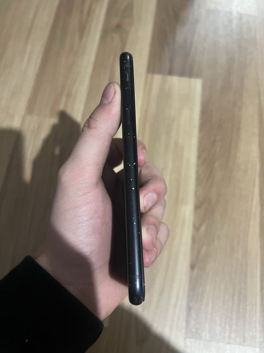 Продам айфон 10 хр на 128