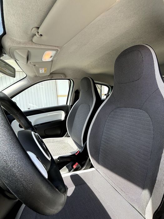 Renault Twingo 1.0 SCe Zen