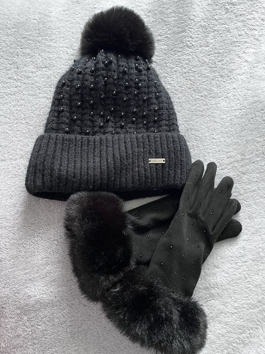 Zestaw czapka i rekawiczki Kendall + Kylie