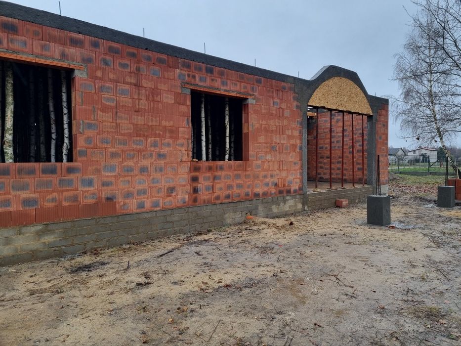 Budowa domów, usługi budowlane