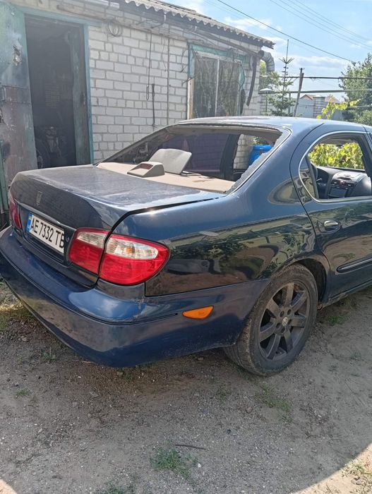 Продам ниссан максима