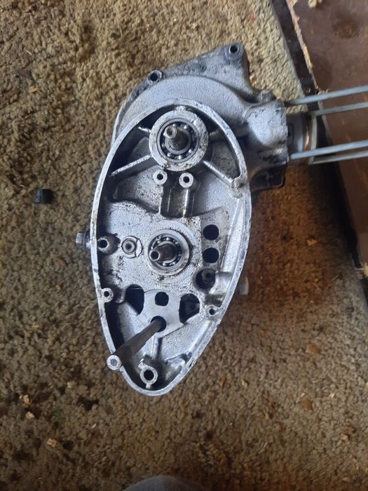 Sprzedam pozostałości po wsk