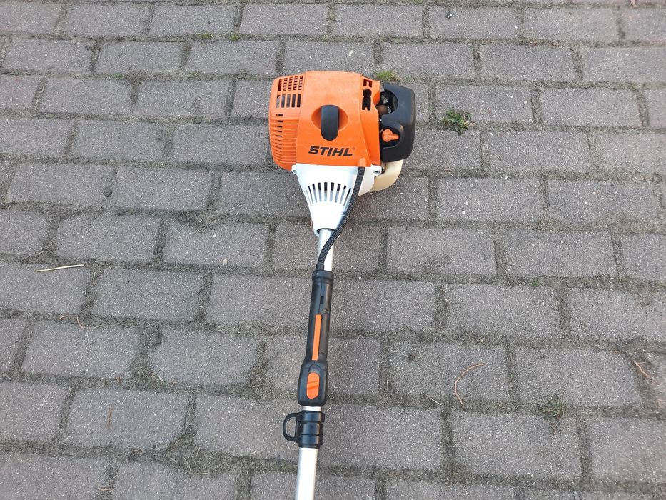 Nożyce stihl Hl 100 na wysięgniku