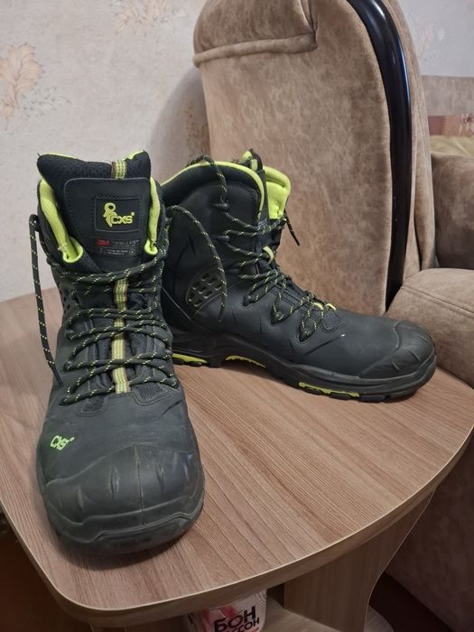 Чоботи берці зимові