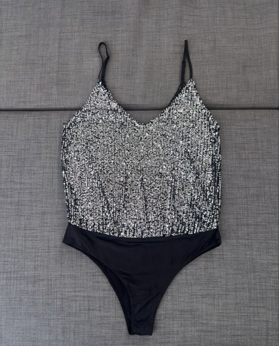 ZARA Body Lantejoulas Prateado e Preto - Tamanho M