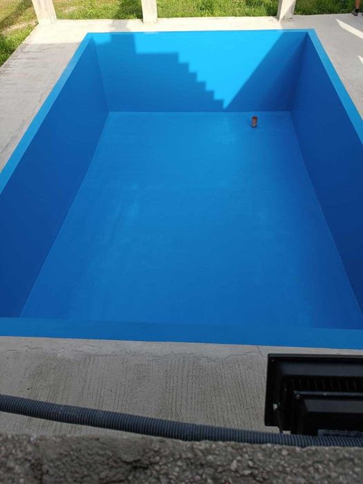 Farba basenowa Elastocolor Waterproof Mapei Ral 5015