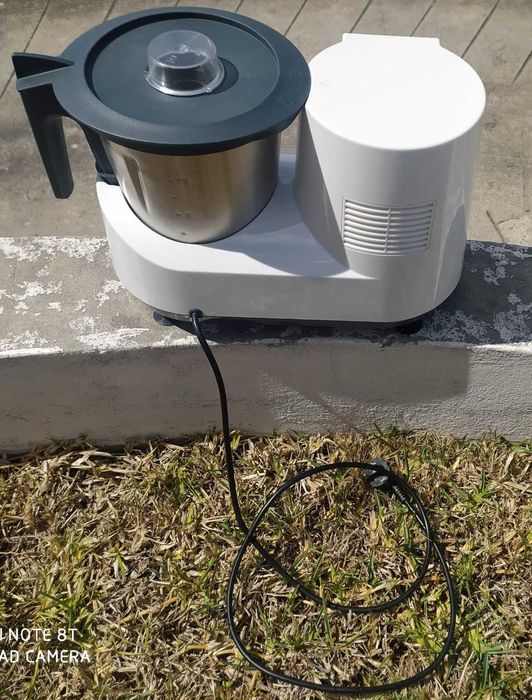 Robot de cozinha, Yammi.