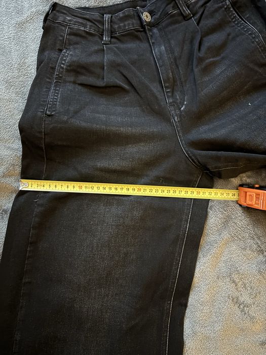 Jeans czarny szwedy