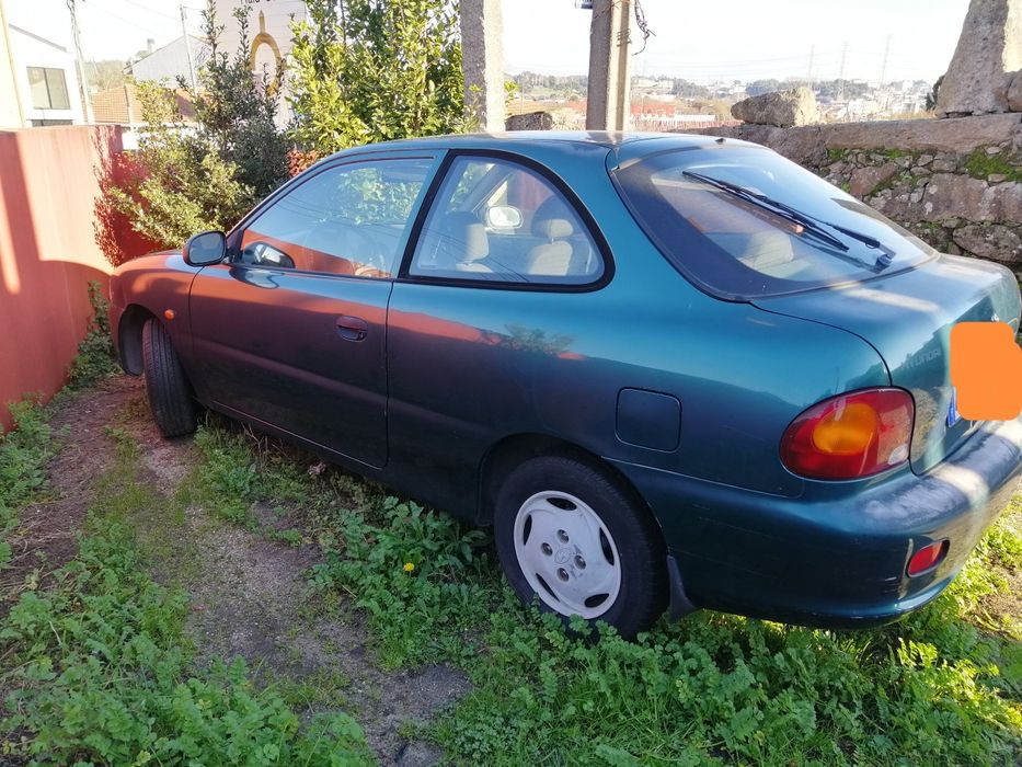 Vendo Hyundai Accenture coupe