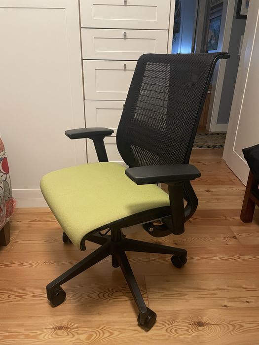 Cadeira Steelcase Think