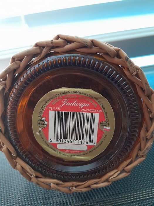 Karafka w wiklinie  0.75L