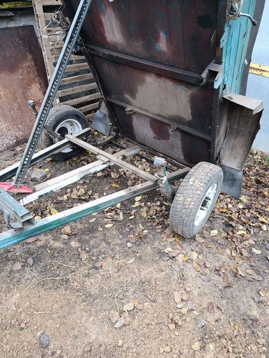 Продам причіп- самоскид легковий