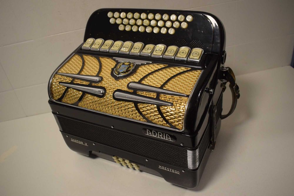 Concertina Adria 5 Voz  Tonalidade Do. N 253