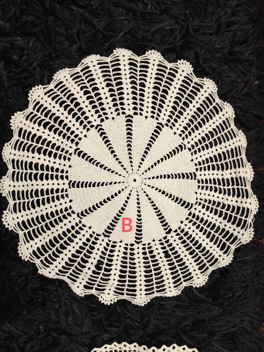 Rendas e naprons - Feitos à Mão