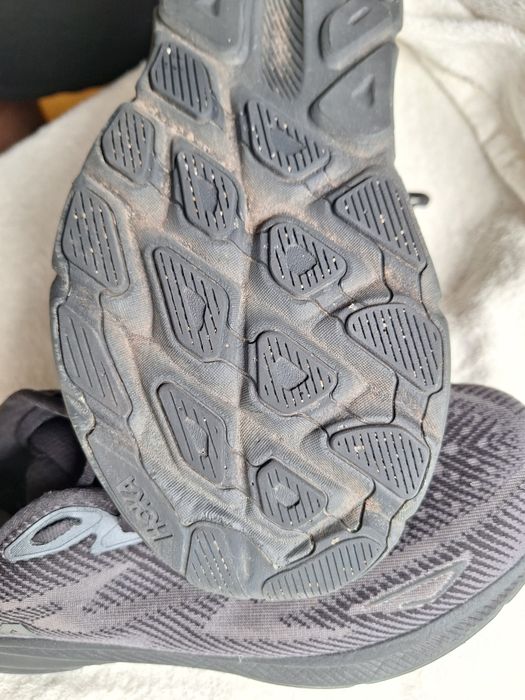 Buty do biegania hoka clifton 9 41 i 1/3