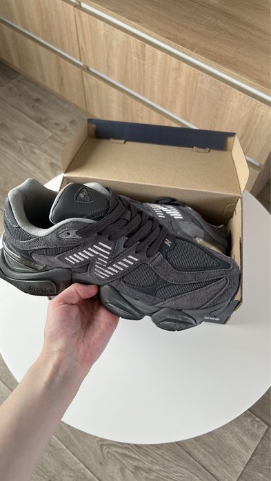 Чоловічі Жіночі кросівки нюбеланс cipi New balance 9060 grey