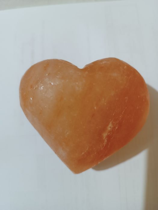Naturalne serce z soli, naturalnie wyrzeźbione