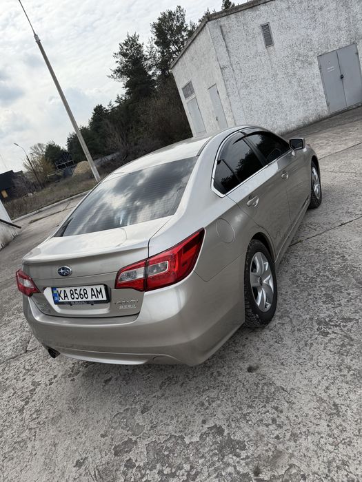 Subaru Legacy 2015г