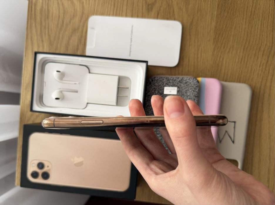 iPhone 11 Pro 256 ГБ Gold
