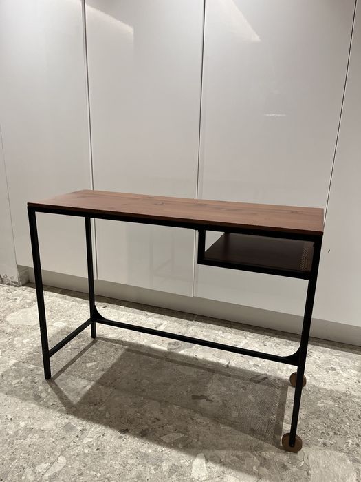 IKEA FJÄLLBO stolik na laptop / konsola / biurko 100×36 cm (nr 303.397.35)