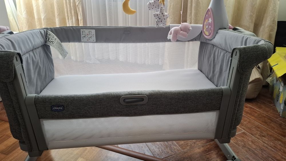 Дитяче ліжко Chicco Next2Me Magic Evo + матрац + мобіль