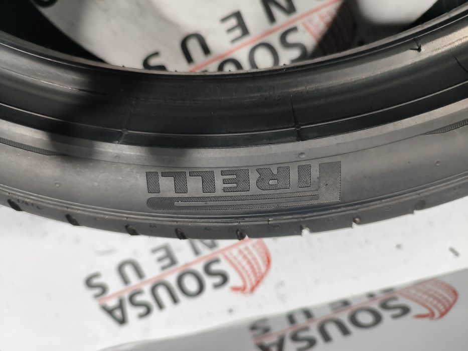 2 pneus semi novos 225-40R19 Pirelli - Oferta dos Portes