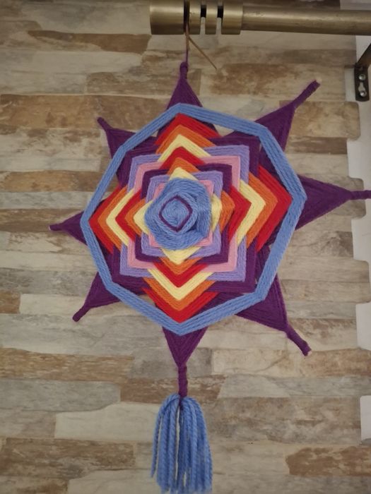 Mandalas em lã para pendurar