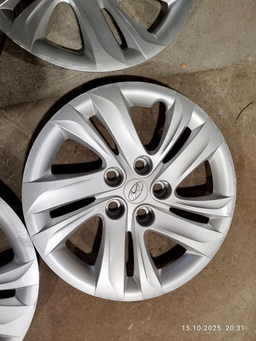 Kołpaki Hyundai 16 oryginalne Sztuki