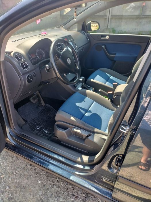 Volkswagen golf plus
