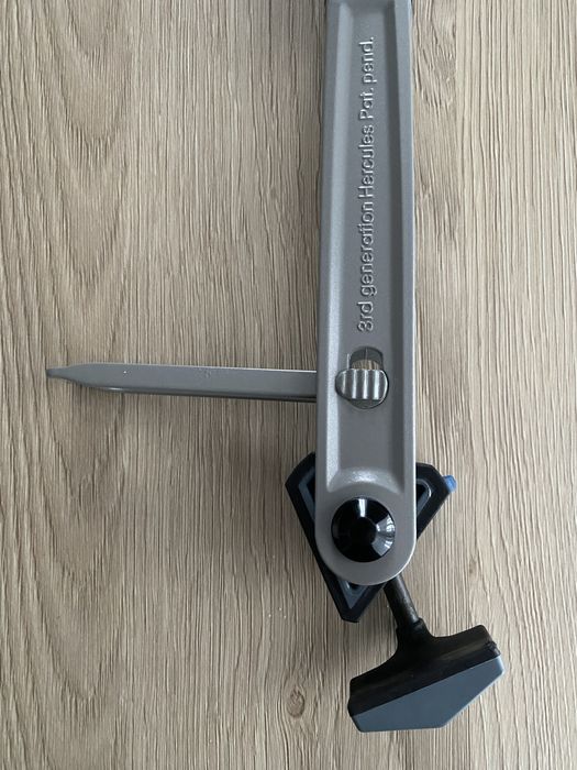 Napinacz stelaza przedsionka isabella