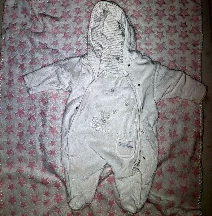 Mamas papas 0-3 62cm kombinezon bialy
