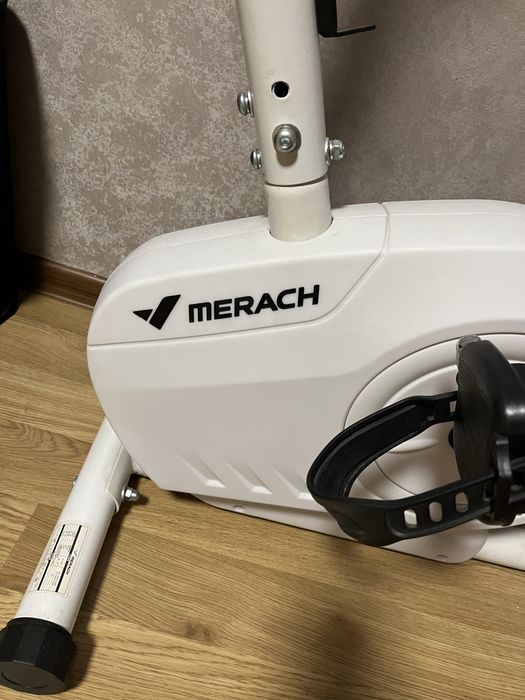 Велотренажер Merache