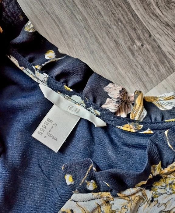 Piekns sukienka w kwiaty r.36 H&M