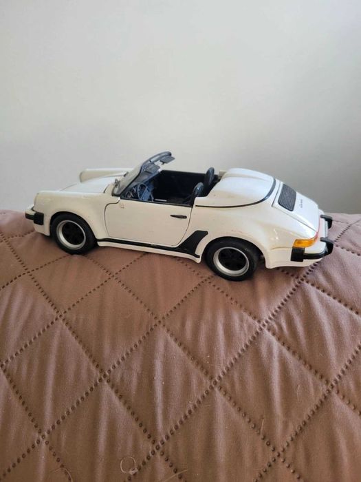 Porsche 2 Speedster + 1/18 + MAISTO + Portes Gratis