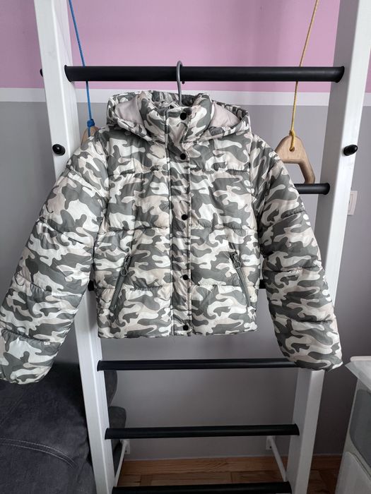 Куртка весна осінь