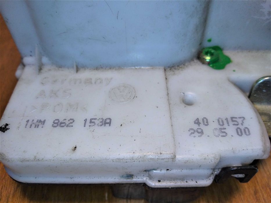 fechadura / fecho VW Seat Audi trás esquerda  1hm 862 153a