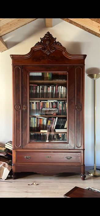 Vitrine/Livreiro/louceiro