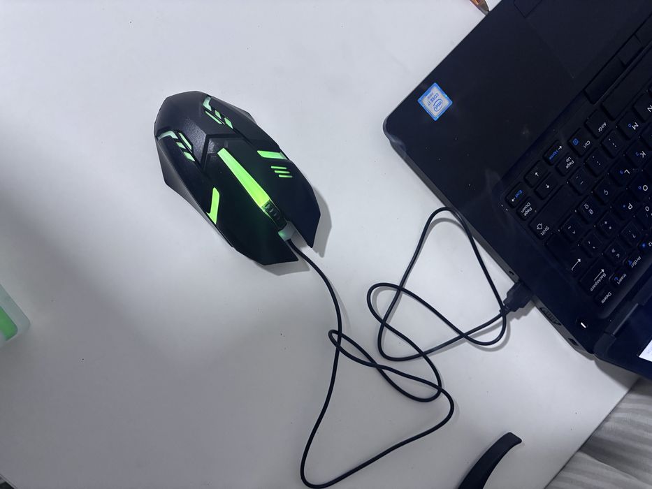 Mouse com fio multicolor
