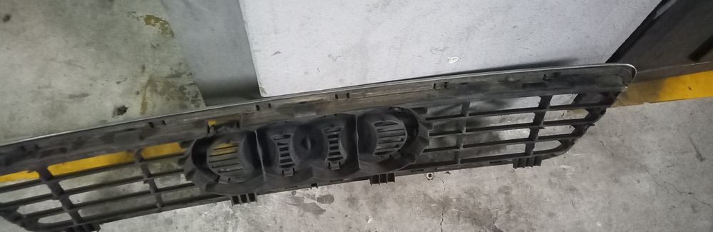 Grelha Frontal Audi Allroad