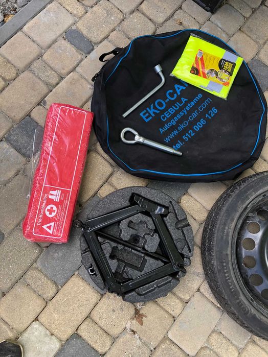 Koło dojazdowe 16 lewarek klucz Opel Astra J IV Et25 5X105 400BTX16H2