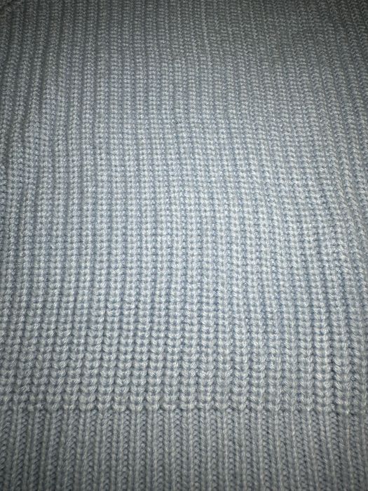 Reserved світер розмір S