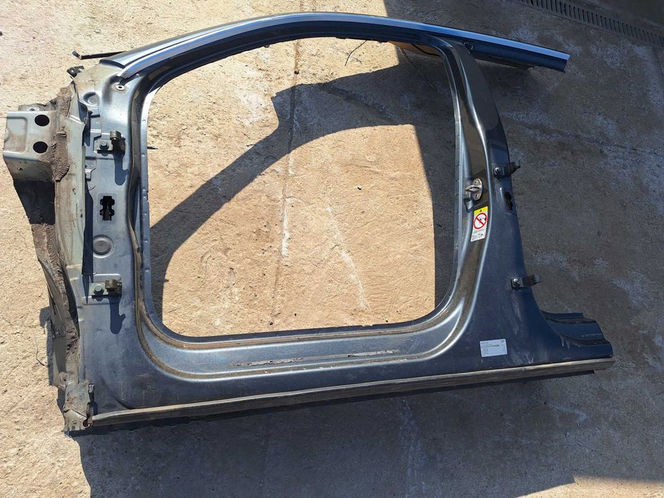 Ćwiartka Lewa Lewy Tył Tylny Przód Próg Słupek LZ7S Audi Q3 8U