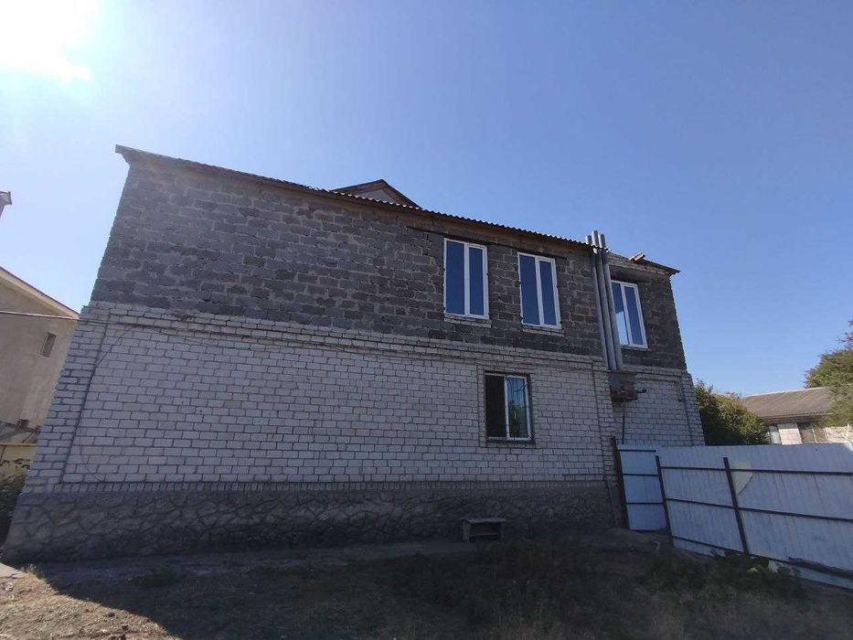 Продам дом с участком в пригороде Одессы