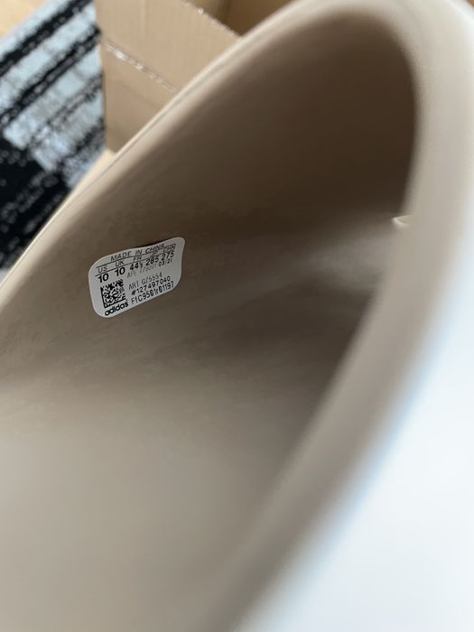 Adidas yeezy slide pure first relase