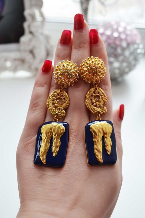 Роскошные длинные серьги зуб Schiaparelli