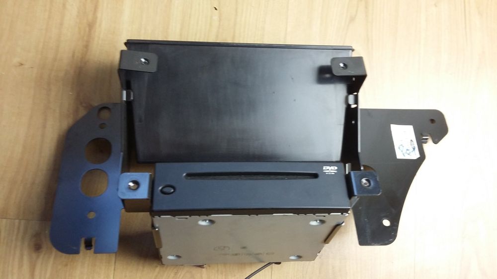 czytnik navi dvd mocowanie wspornik ford mondeo mk3 3s7t10e887ae oe eu