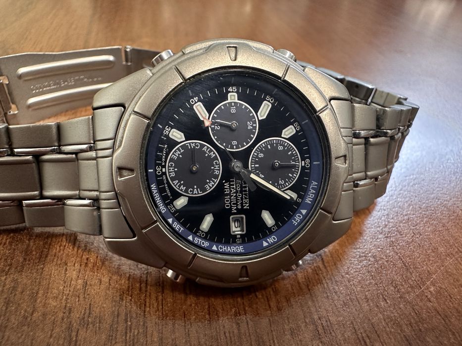 Citizen Chrono Eco-Drive Titanium WR100