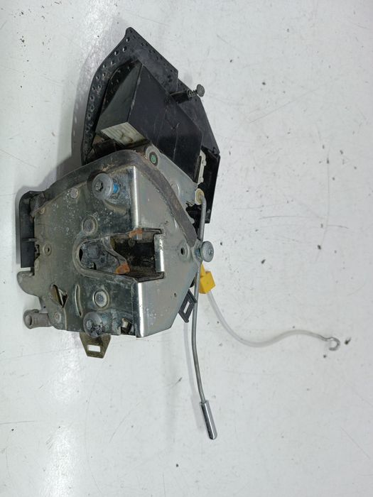 Fecho da Porta Frente Esquerdo - BMW 5 (E39) | 95 - 03